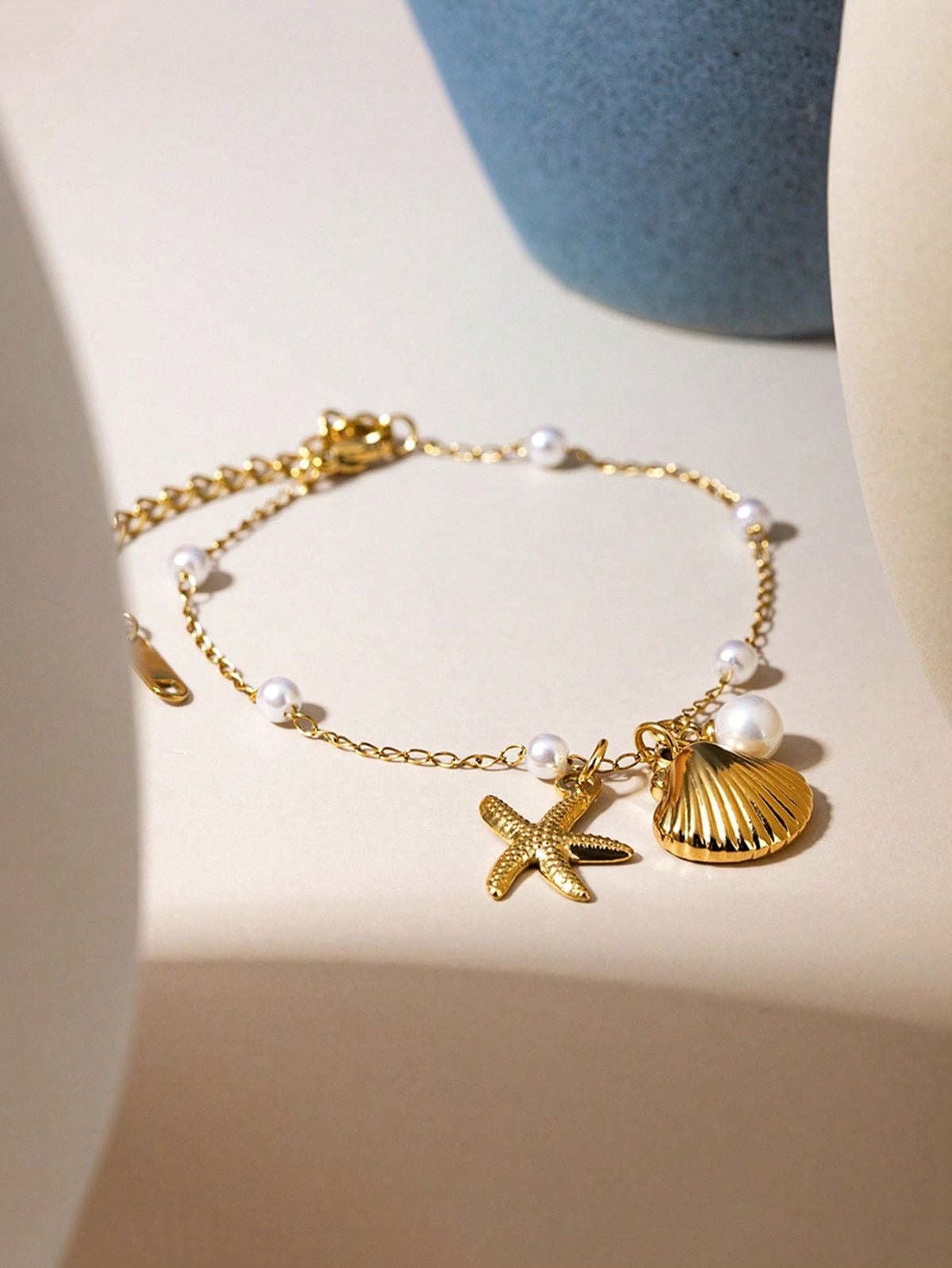 Aria Shell Charms Bracelet