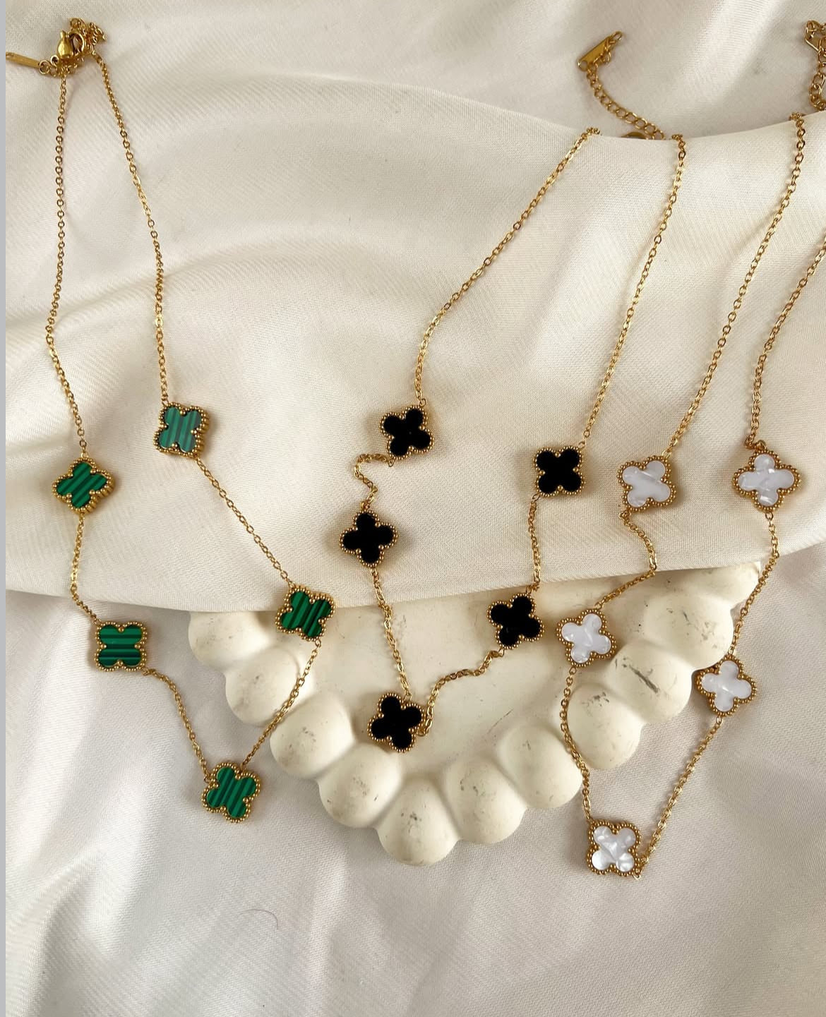 Van Cleef Clover Necklace