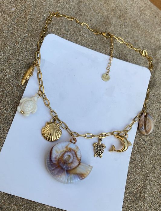 Concha Charms Necklace