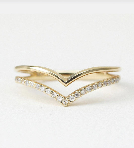 Layered V Band Ring